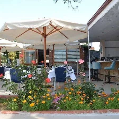 Hotel Mavi *